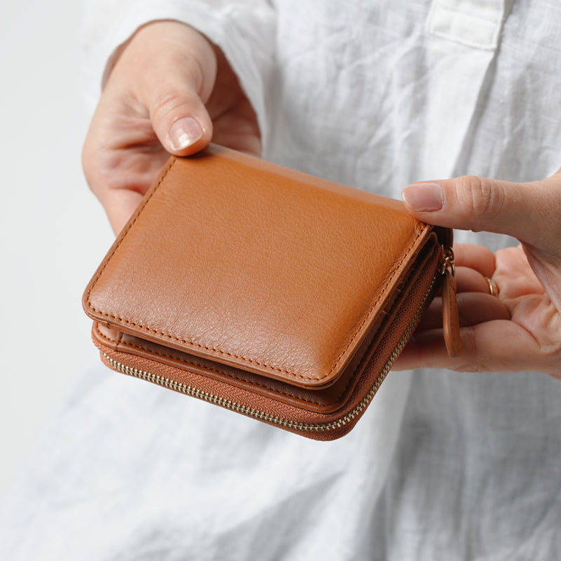 【ネイビー色】イタリア製高級革を使用した長財布・最小クラッチバッグ