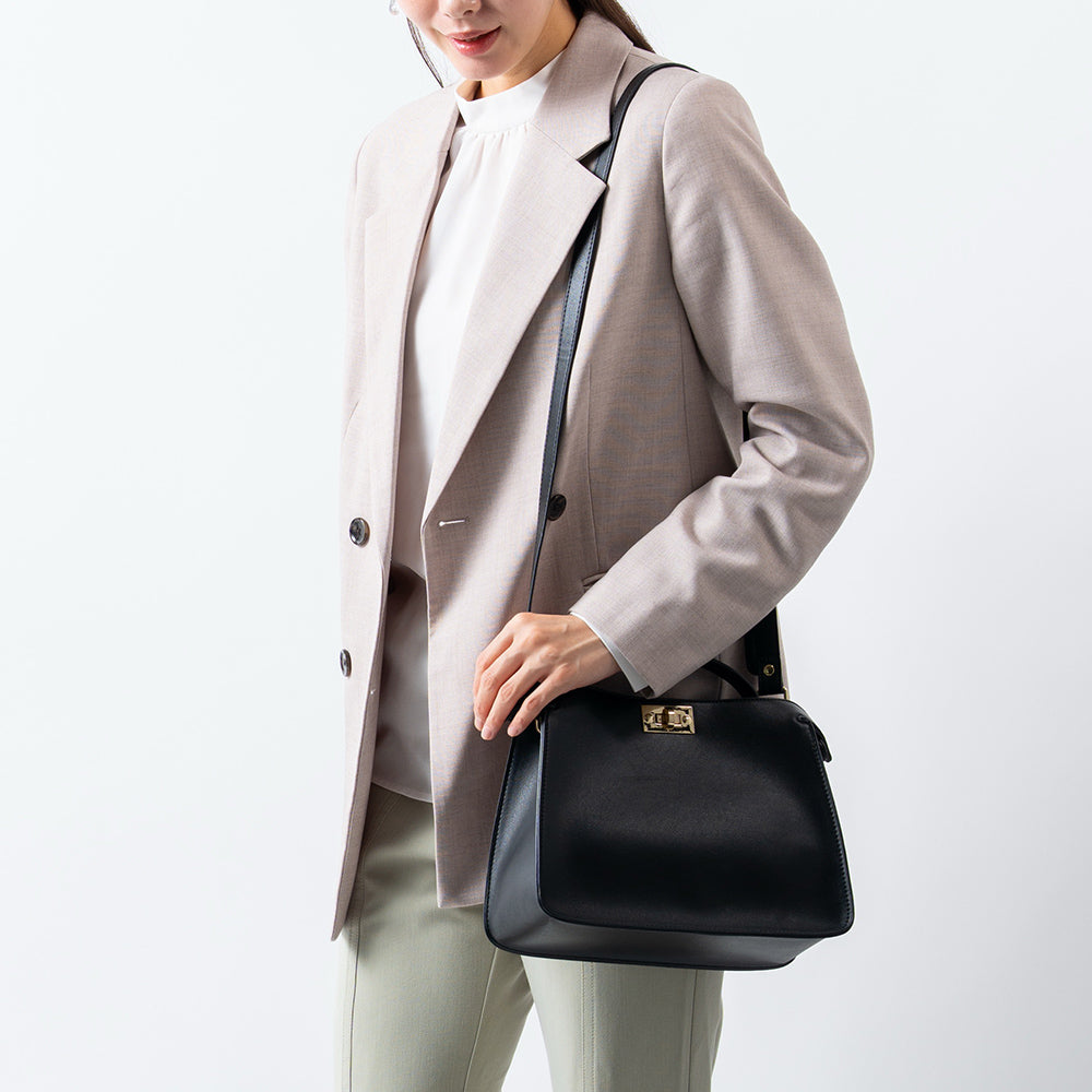 PUレザー 2WAY ショルダーベルト付き ハンドバッグ