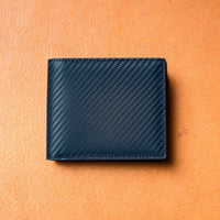 コードバン調/カーボン レザー box型小銭入れ 二つ折り財布