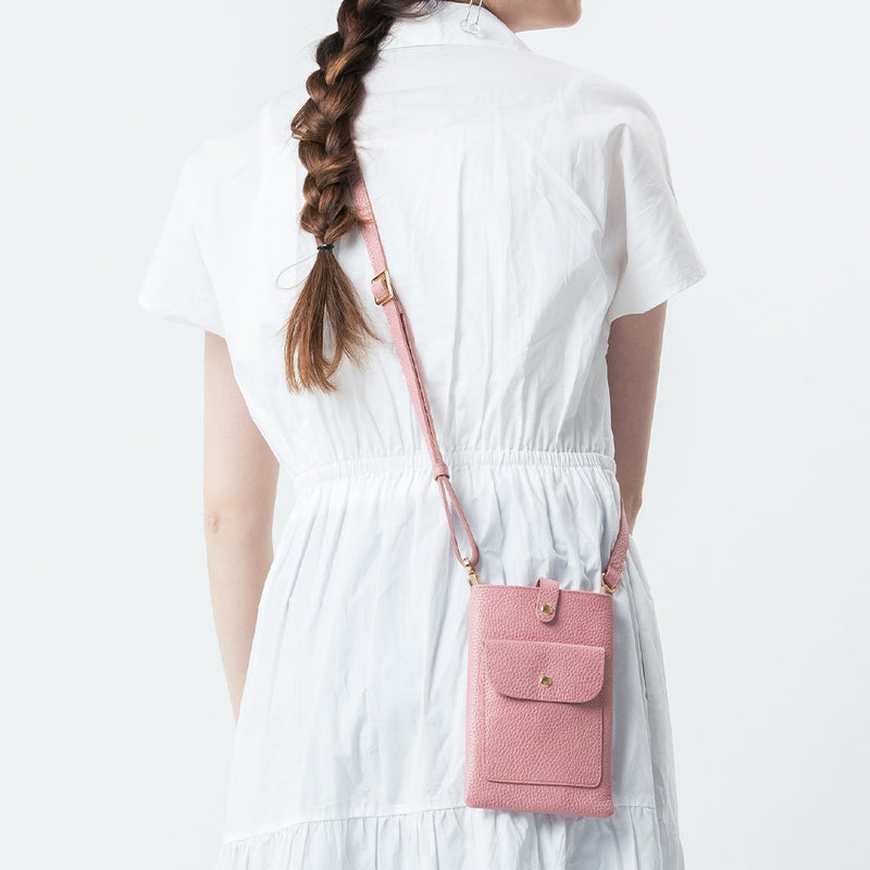 フルグレイン シュリンクレザー スナップボタン スマホショルダーバッグ