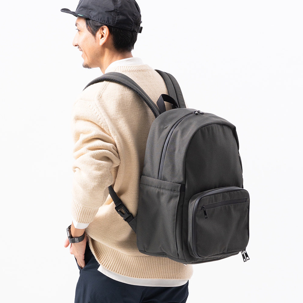 R-PET(リサイクルポリエステル) 2階構造 ユニセックスリュック マザーズバッグ