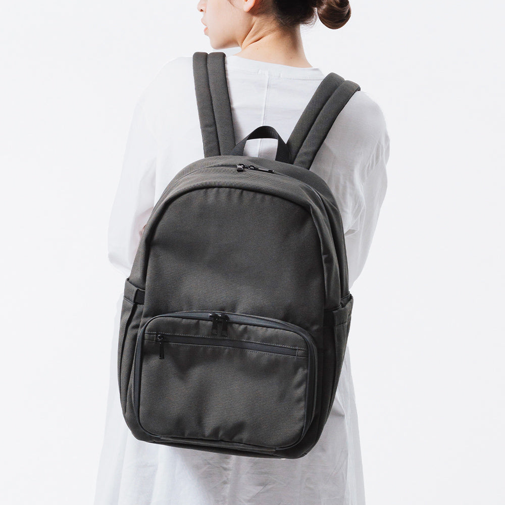 R-PET(リサイクルポリエステル) 2階構造 ユニセックスリュック マザーズバッグ