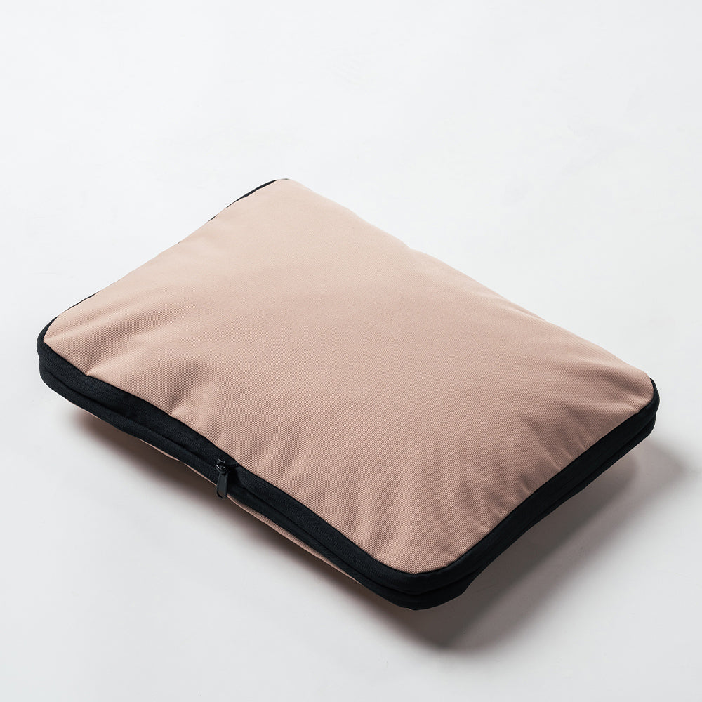 サスティナブル R－PET 撥水抗菌 ファスナー式 トラベル 圧縮ポーチ