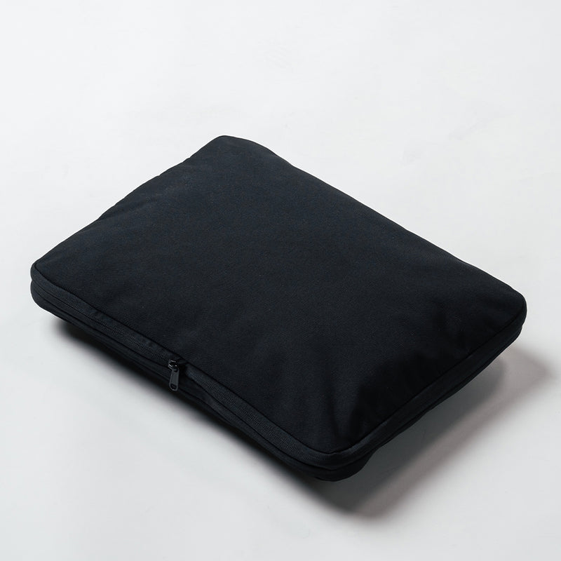 サスティナブル R－PET 撥水抗菌 ファスナー式 トラベル 圧縮ポーチ