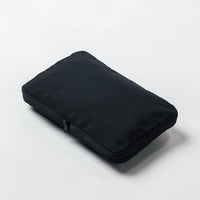 サスティナブル R－PET 撥水抗菌 ファスナー式 トラベル 圧縮ポーチ