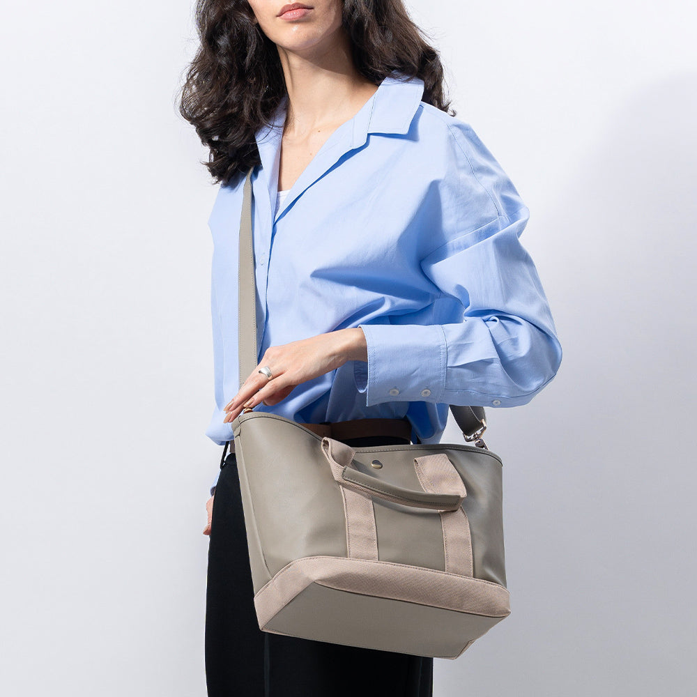 PU(サボテン由来) ショルダーベルト付き トートバッグ