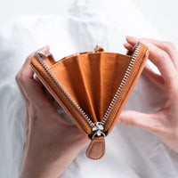 エコレザー ソフトシュリンク YKKラウンドファスナー 長財布