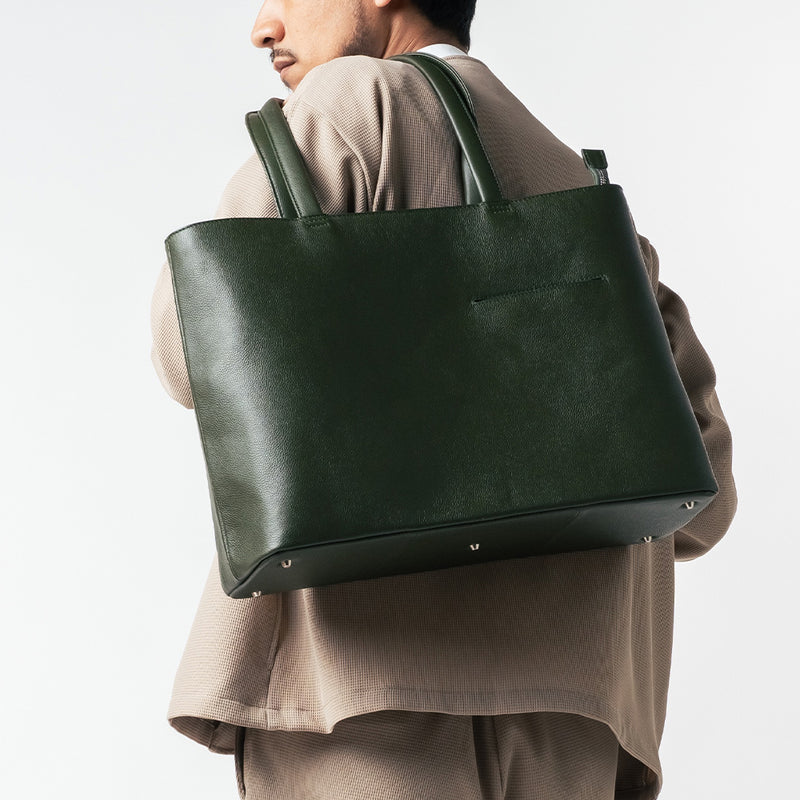 シュリンクレザー シンプル スマホポケット付き本革トートバッグ