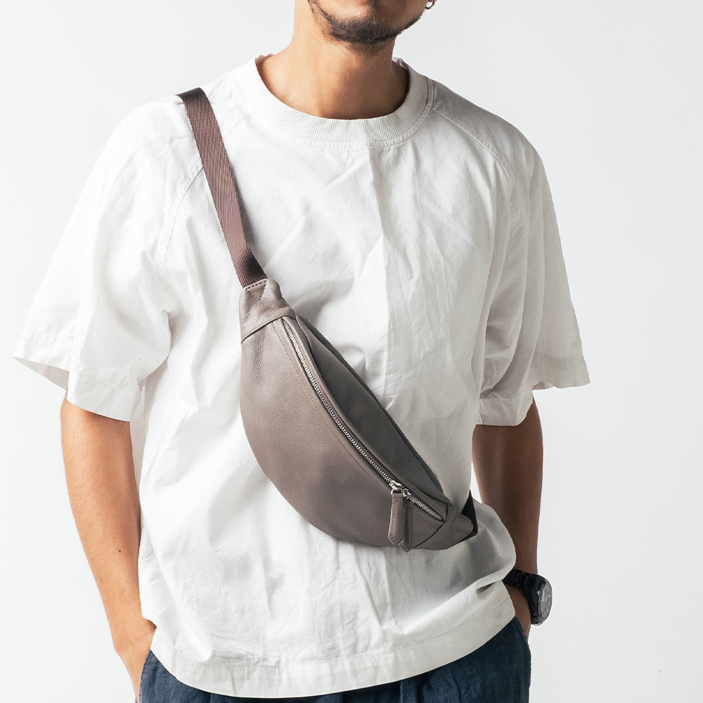 牛革シュリンクレザー YKKファスナー ボディバッグ ウエストポーチ