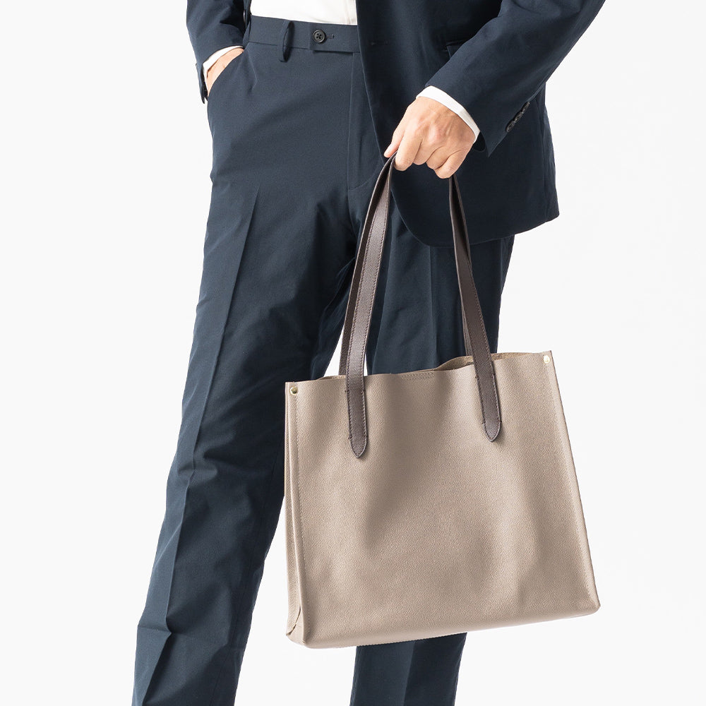 シュリンクレザー 本革 a4 大容量 トートバッグ