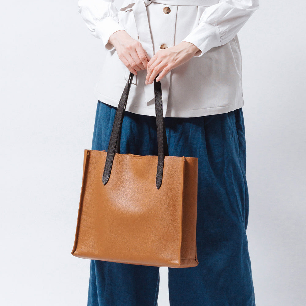 シュリンクレザー 本革 a4 大容量 トートバッグ