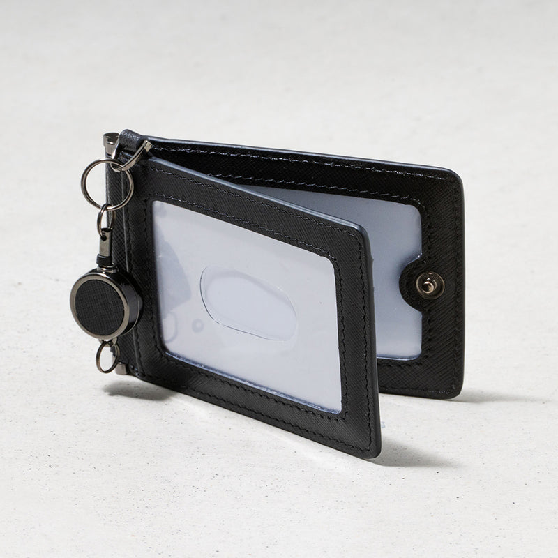 サフィアーノレザー 薄型 伸縮リール付 バタフライ式IDカードケース