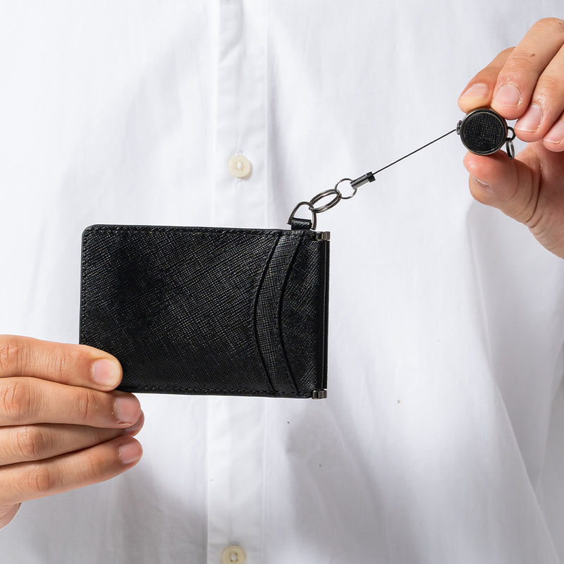 サフィアーノレザー 薄型 伸縮リール付 バタフライ式IDカードケース