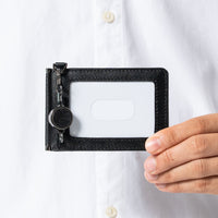 サフィアーノレザー 薄型 伸縮リール付 バタフライ式IDカードケース