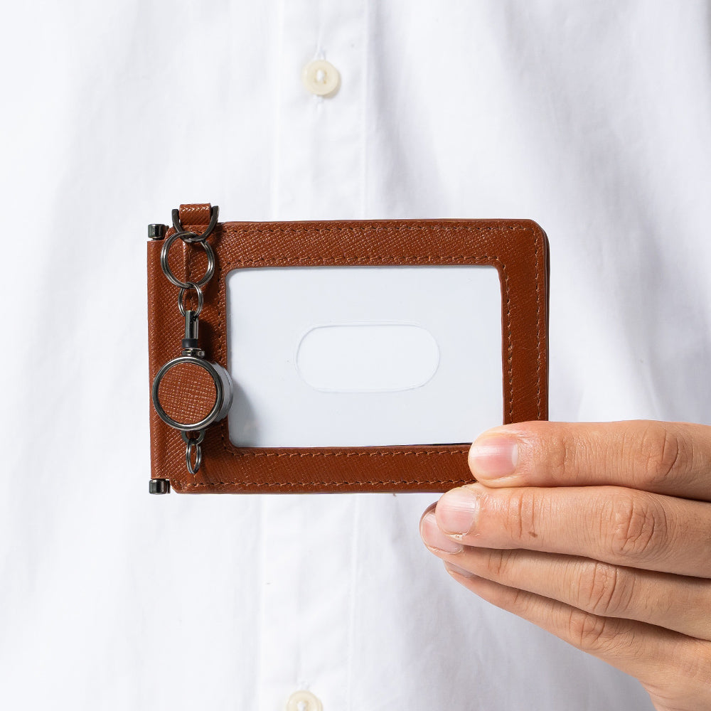 サフィアーノレザー 薄型 伸縮リール付 バタフライ式IDカードケース