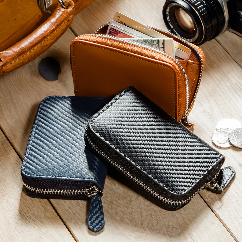 ラウンドファスナー コードバン調/カーボン レザー コインケース