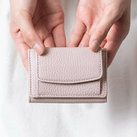 イタリア製シュリンクレザー スキミング防止機能付き ミニ財布 三つ折り財布