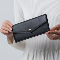 本革 サフィアーノレザー スキミング防止 コンパクト かぶせ蓋付き 薄型 長財布