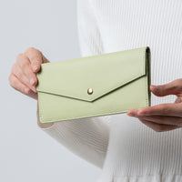 本革 サフィアーノレザー スキミング防止 コンパクト かぶせ蓋付き 薄型 長財布