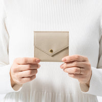 ゴートシュリンクレザー スキミング防止 スナップボタン 二つ折り財布