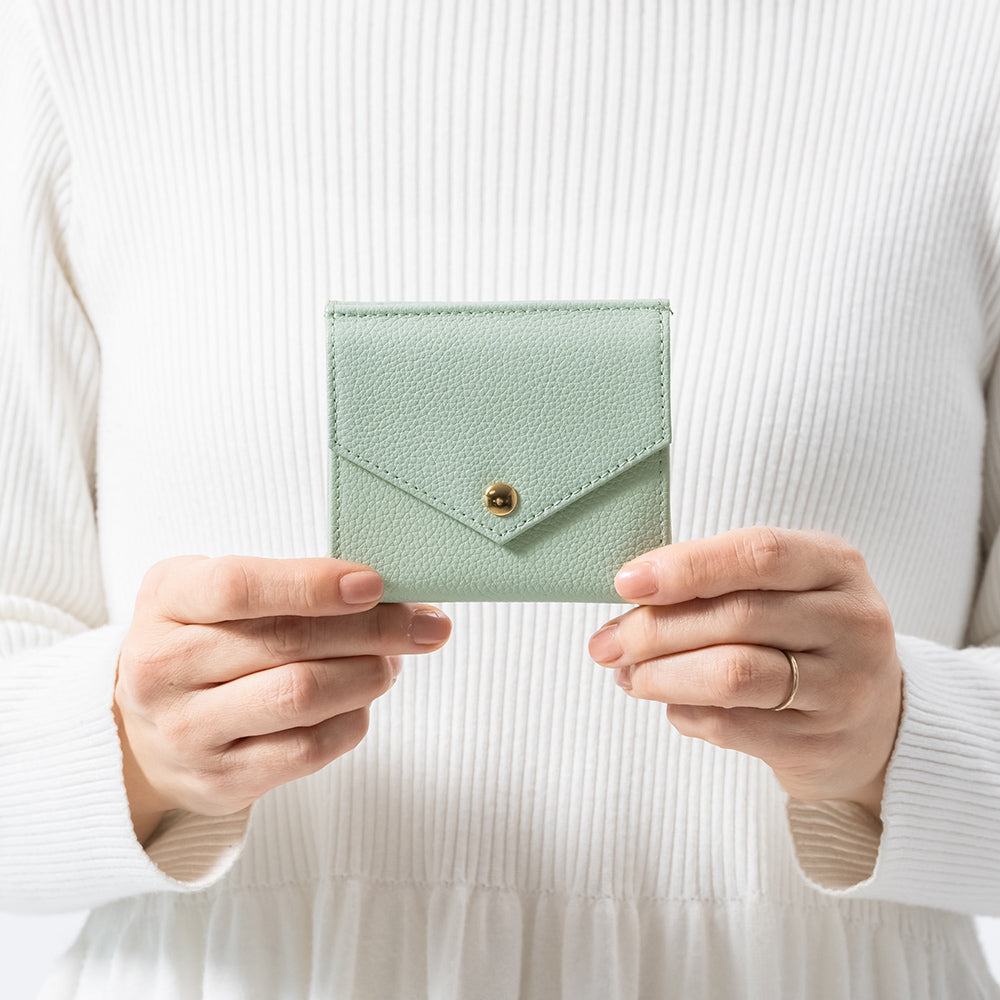 ゴートシュリンクレザー スキミング防止 スナップボタン 二つ折り財布