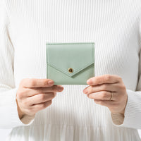 ゴートシュリンクレザー スキミング防止 スナップボタン 二つ折り財布