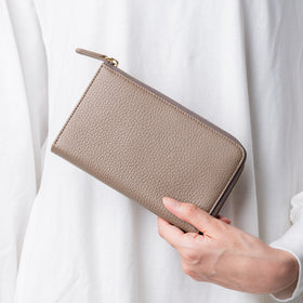 「ゴムが叶える収納革命」RANOVA W（ラノーバ W）イタリアンレザー 薄型ミニ長財