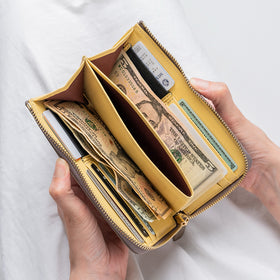 「ゴムが叶える収納革命」RANOVA W（ラノーバ W）イタリアンレザー 薄型ミニ長財