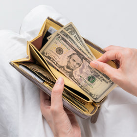 「ゴムが叶える収納革命」RANOVA W（ラノーバ W）イタリアンレザー 薄型ミニ長財