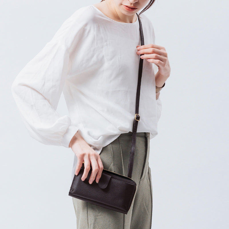 フルグレイン シュリンクレザー L字ファスナー財布付き 横型スマホショルダー