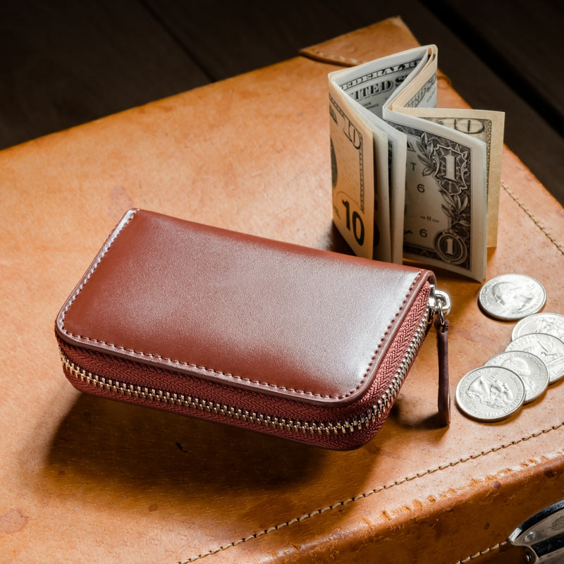 ラウンドファスナー コードバン調/カーボン レザー コインケース