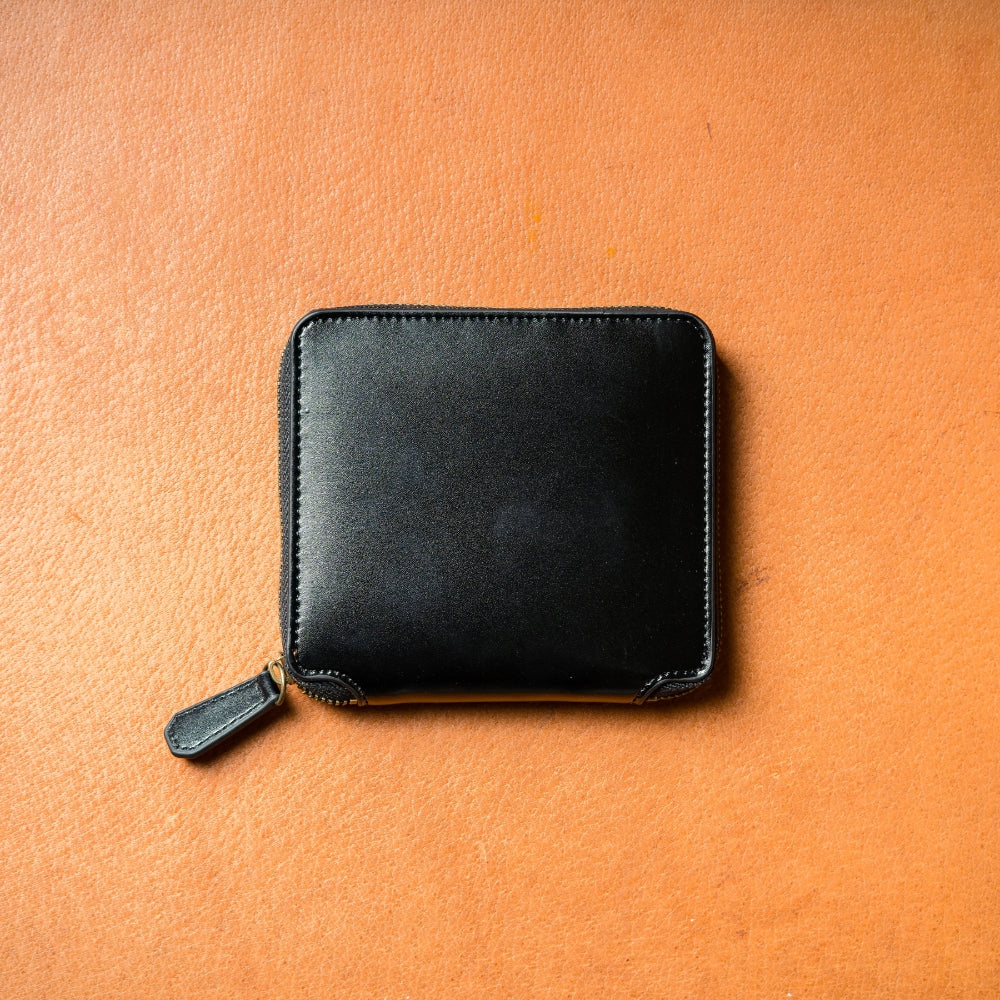 【ニューヨークレザー】二つ折りランドファスナー財布 ブラックカラー