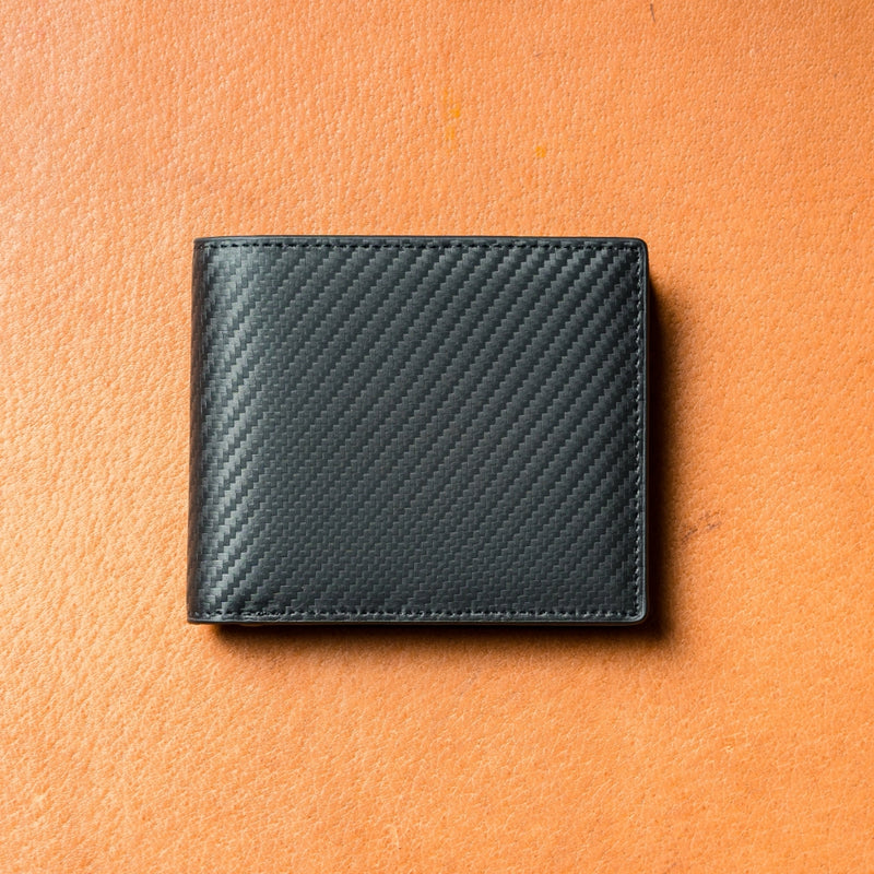コードバン調/カーボン レザー box型小銭入れ 二つ折り財布