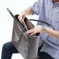 本革レザー 大容量 シンプル トートバッグ