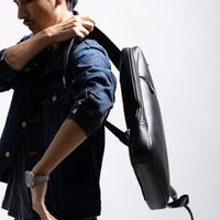 薄マチ ダブルジッパー シュリンクレザー スマート ビジネス リュック