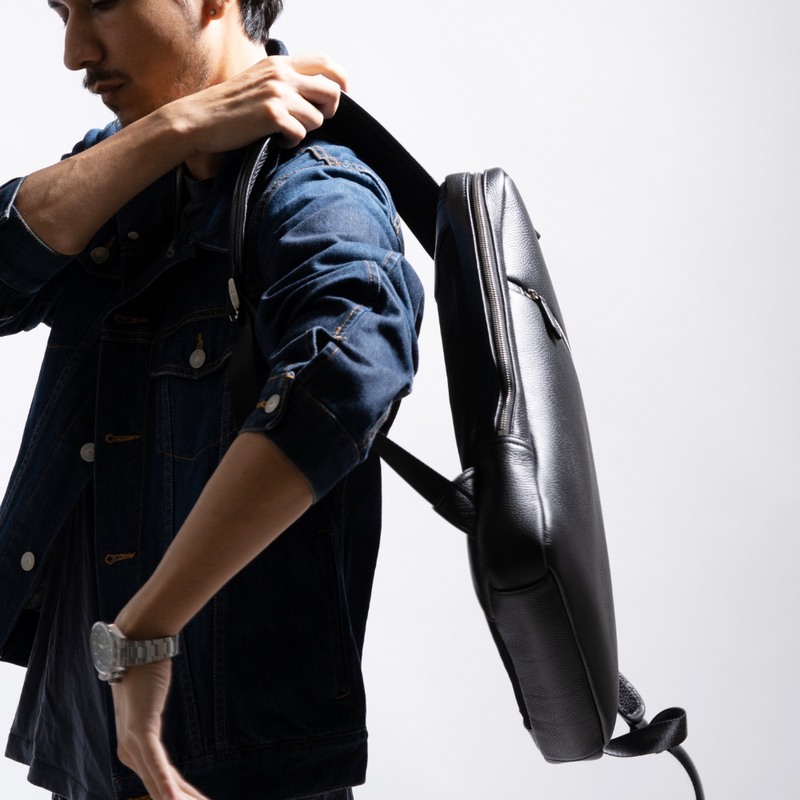 薄マチ ダブルジッパー シュリンクレザー スマート ビジネス リュック