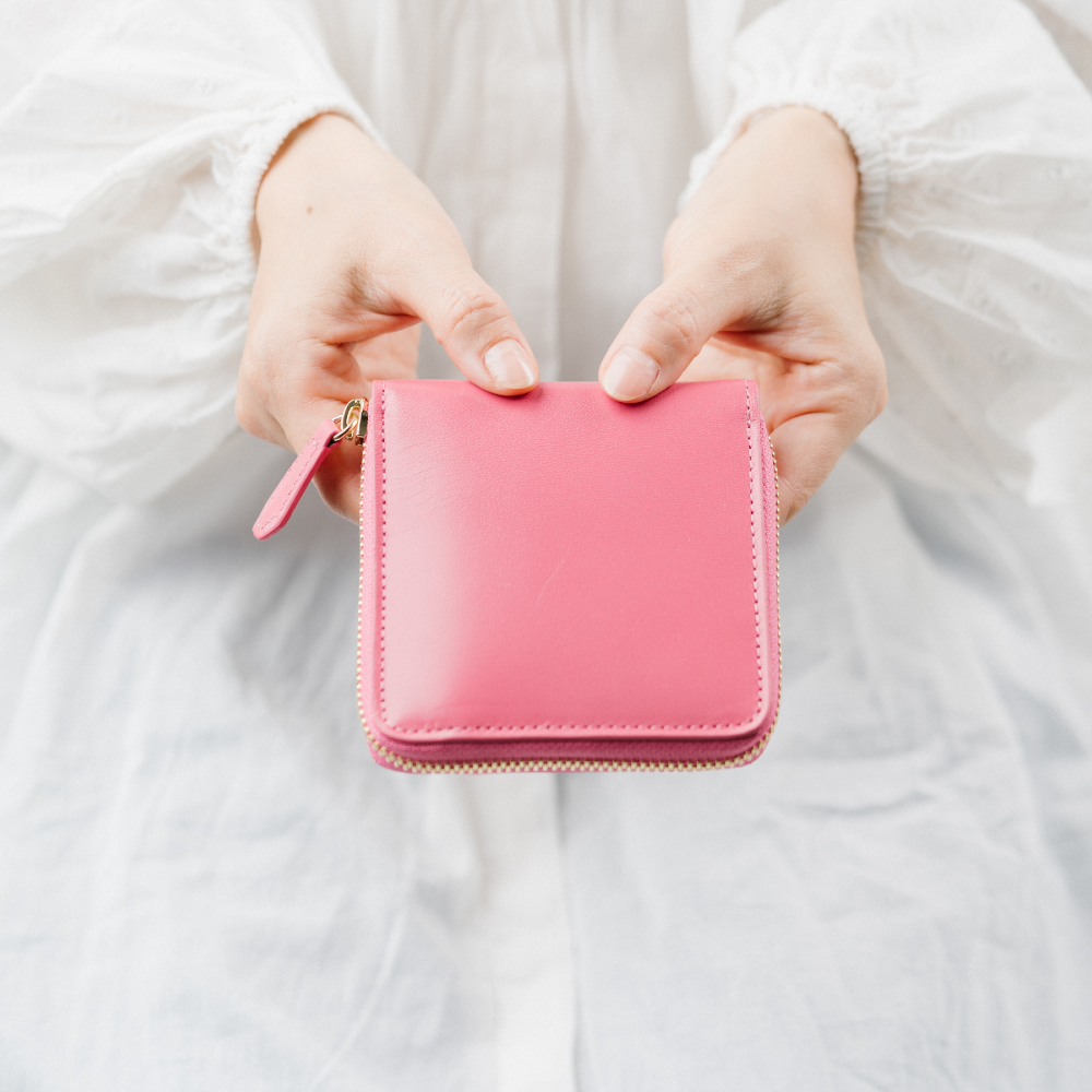 ラウンドファスナー ゴートレザー スキミング防止機能付き スクエア 二つ折り財布