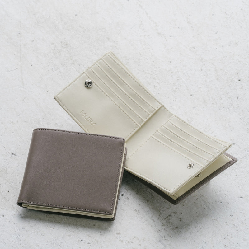 イタリアンレザー スキミング防止機能付き BOX型コイン収納 二つ折り財布