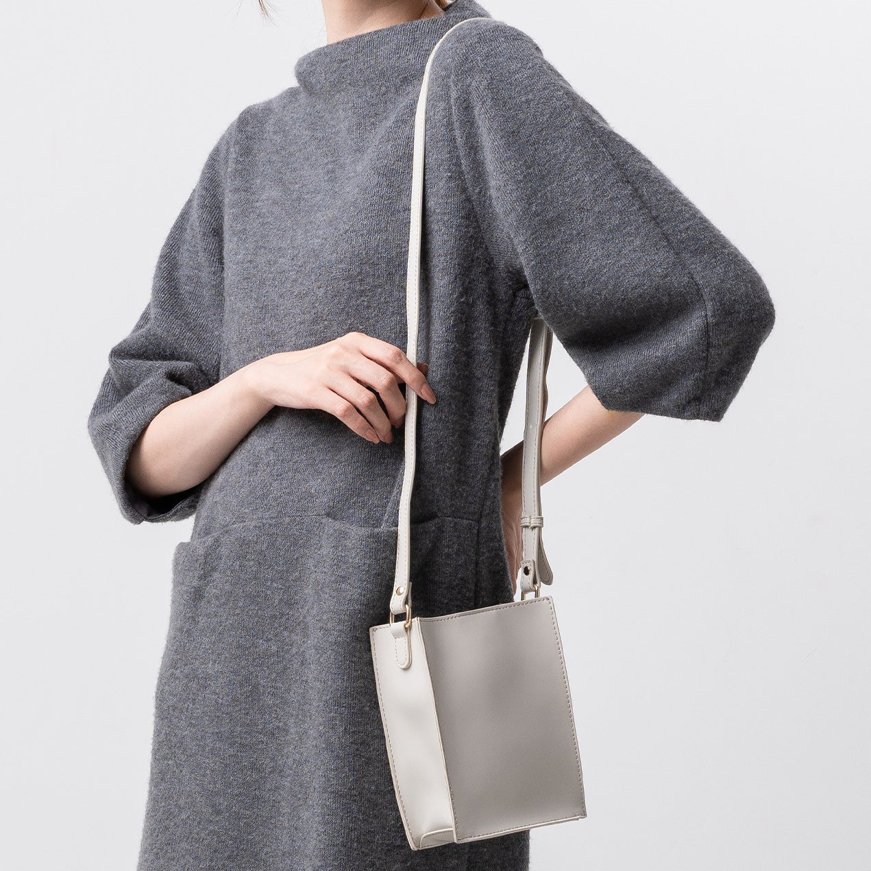 スプリットレザー スクエア ミニ ショルダーバッグ