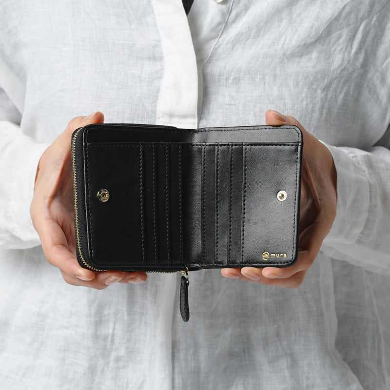 イタリア製ナッパレザー スキミング防止機能付き ラウンドファスナー 二つ折り財布