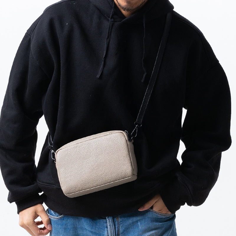 イタリアン/フルグレイン レザー スキミング防止機能付き ミニ ショルダーバッグ