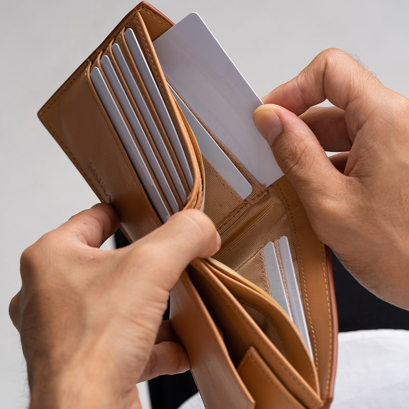 コードバン調 牛本革 フルグレイン スムースレザー ボックス型コイン収納 二つ折り財布