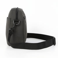 サスティナブル R-PET 撥水抗菌 7ポケット 大容量 スクエア ショルダーバッグ