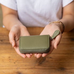 イタリア製シュリンクレザー スキミング防止機能付 じゃばら コンパクト カードケース