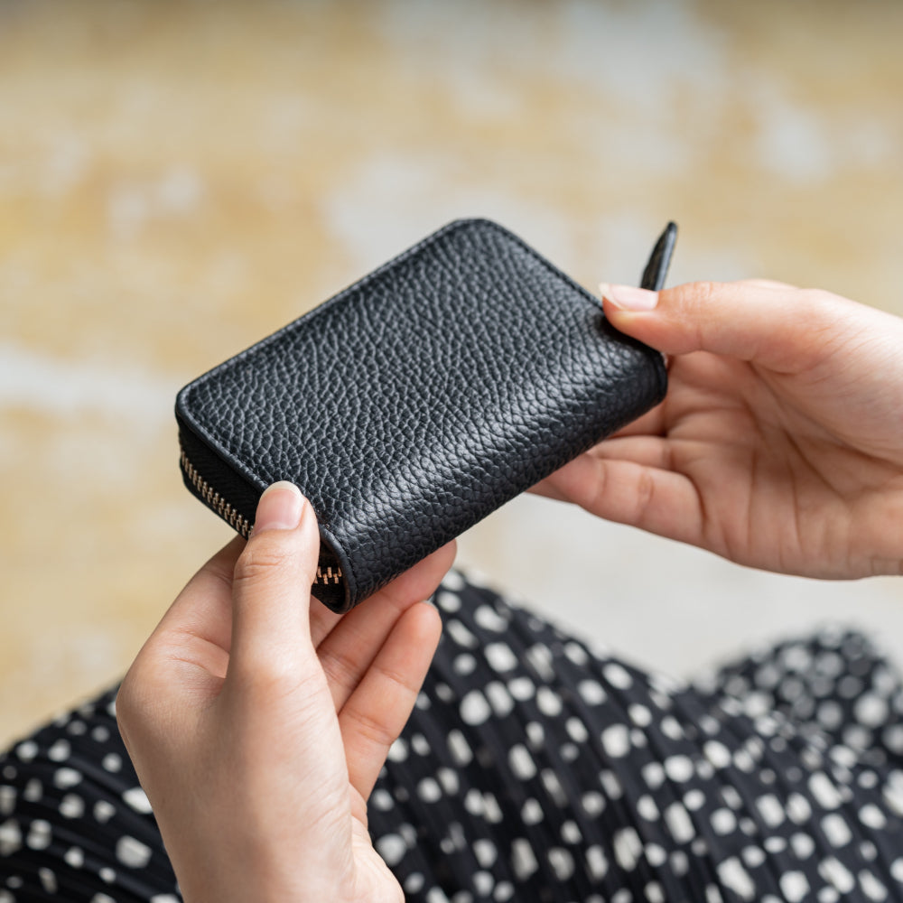 イタリア製シュリンクレザー スキミング防止機能付 じゃばら コンパクト カードケース