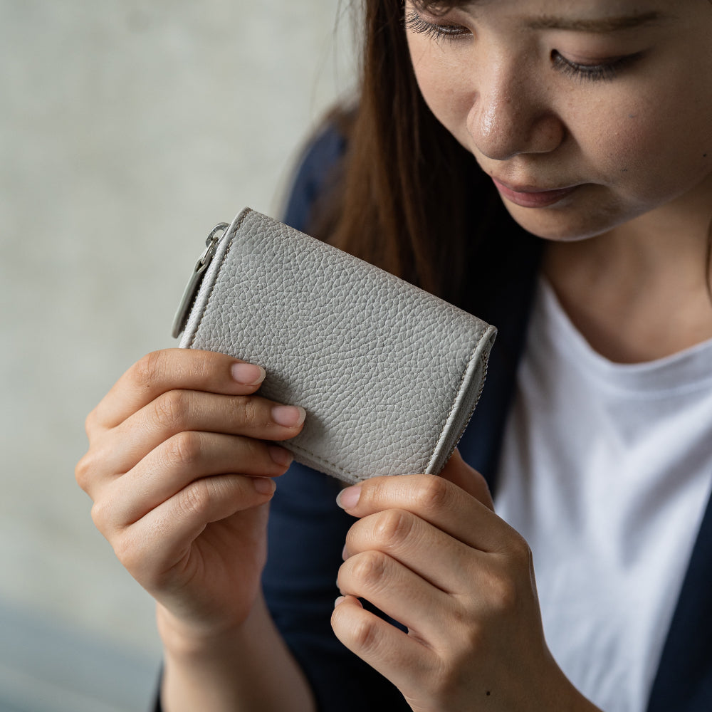 イタリア製シュリンクレザー スキミング防止機能付 じゃばら コンパクト カードケース