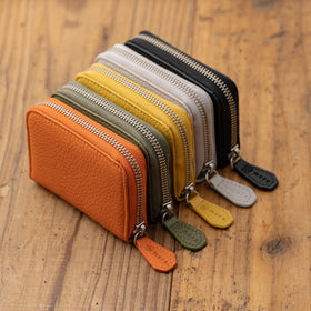 イタリア製シュリンクレザー スキミング防止機能付 じゃばら コンパクト カードケース